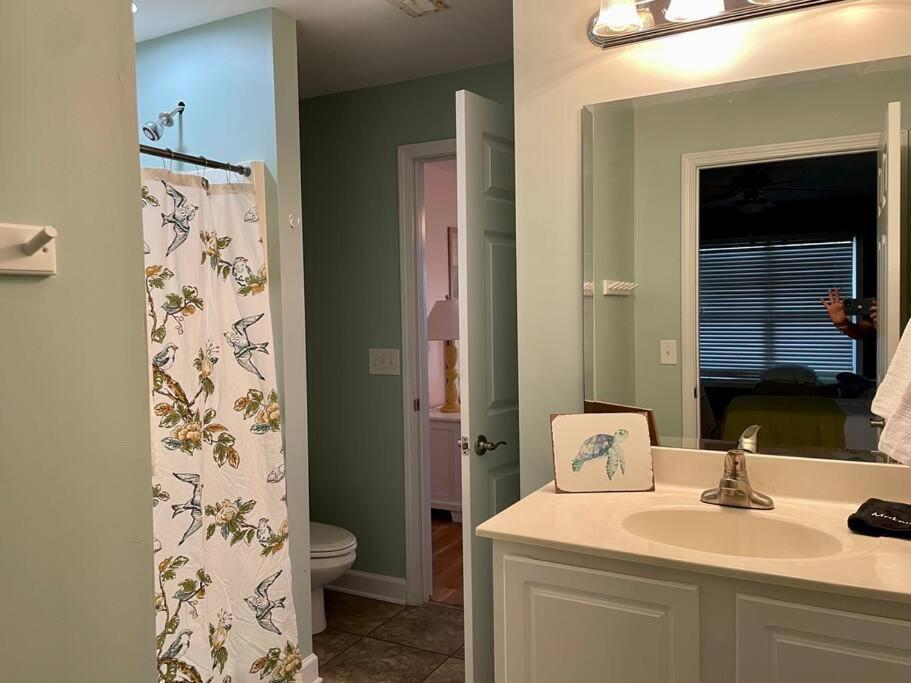 3 Bedroom Condo, Ocean Views & Short Walk To Beach! Oak Island Εξωτερικό φωτογραφία